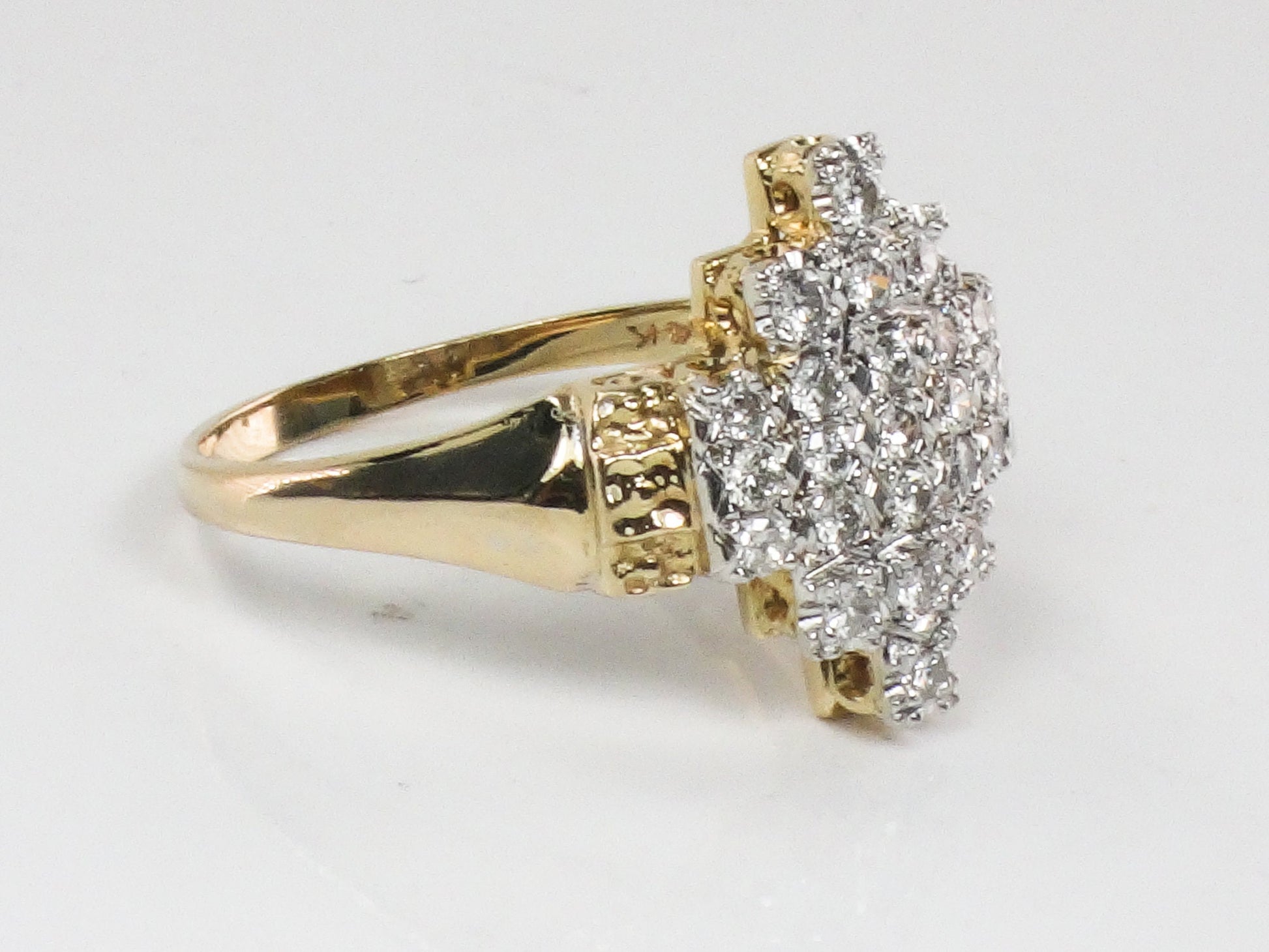 Vintage 14k Gold Natural Diamond Cluster Ring: Floral Retro Style, 0.75 CT, Size 9.25