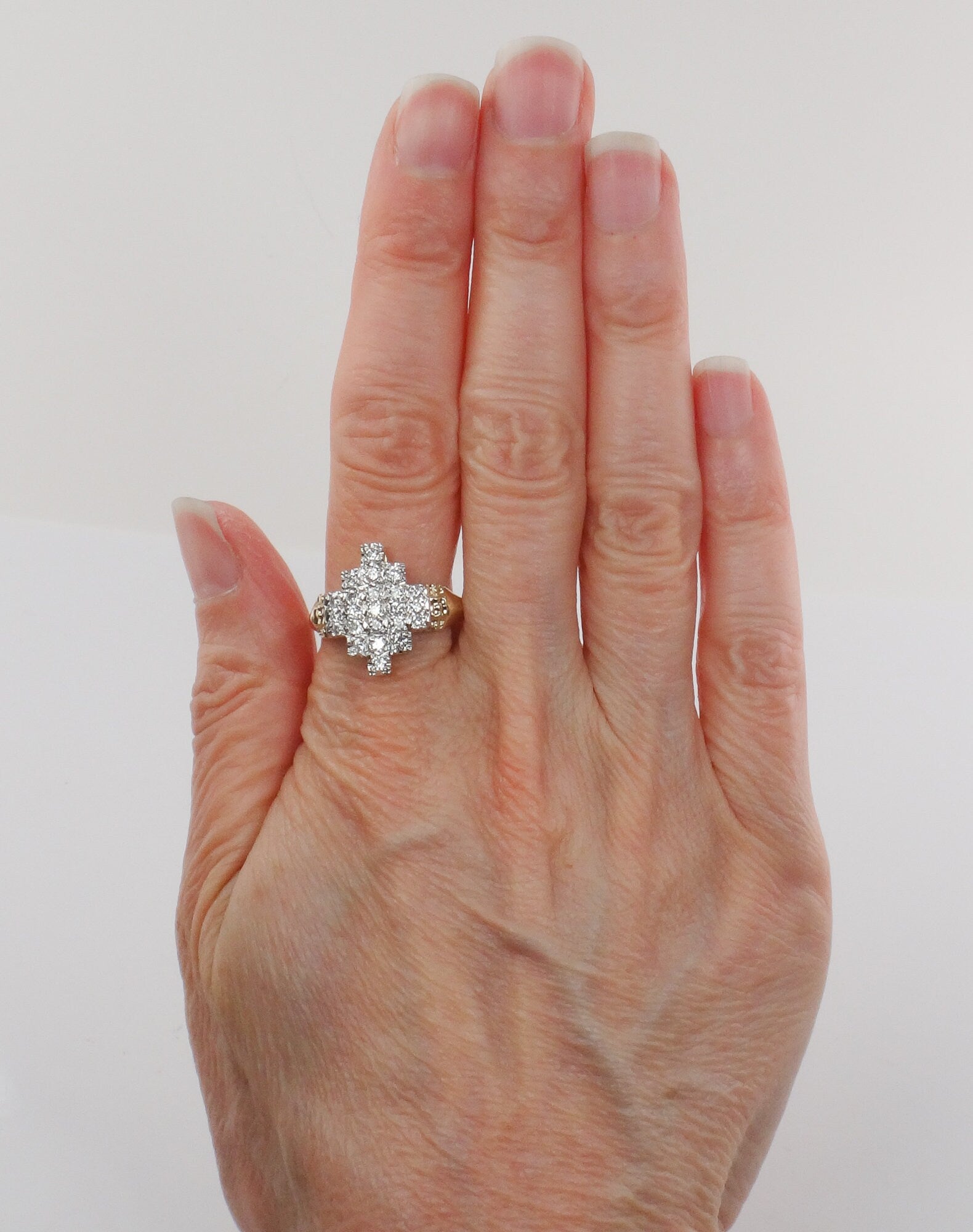 Vintage 14k Gold Natural Diamond Cluster Ring: Floral Retro Style, 0.75 CT, Size 9.25
