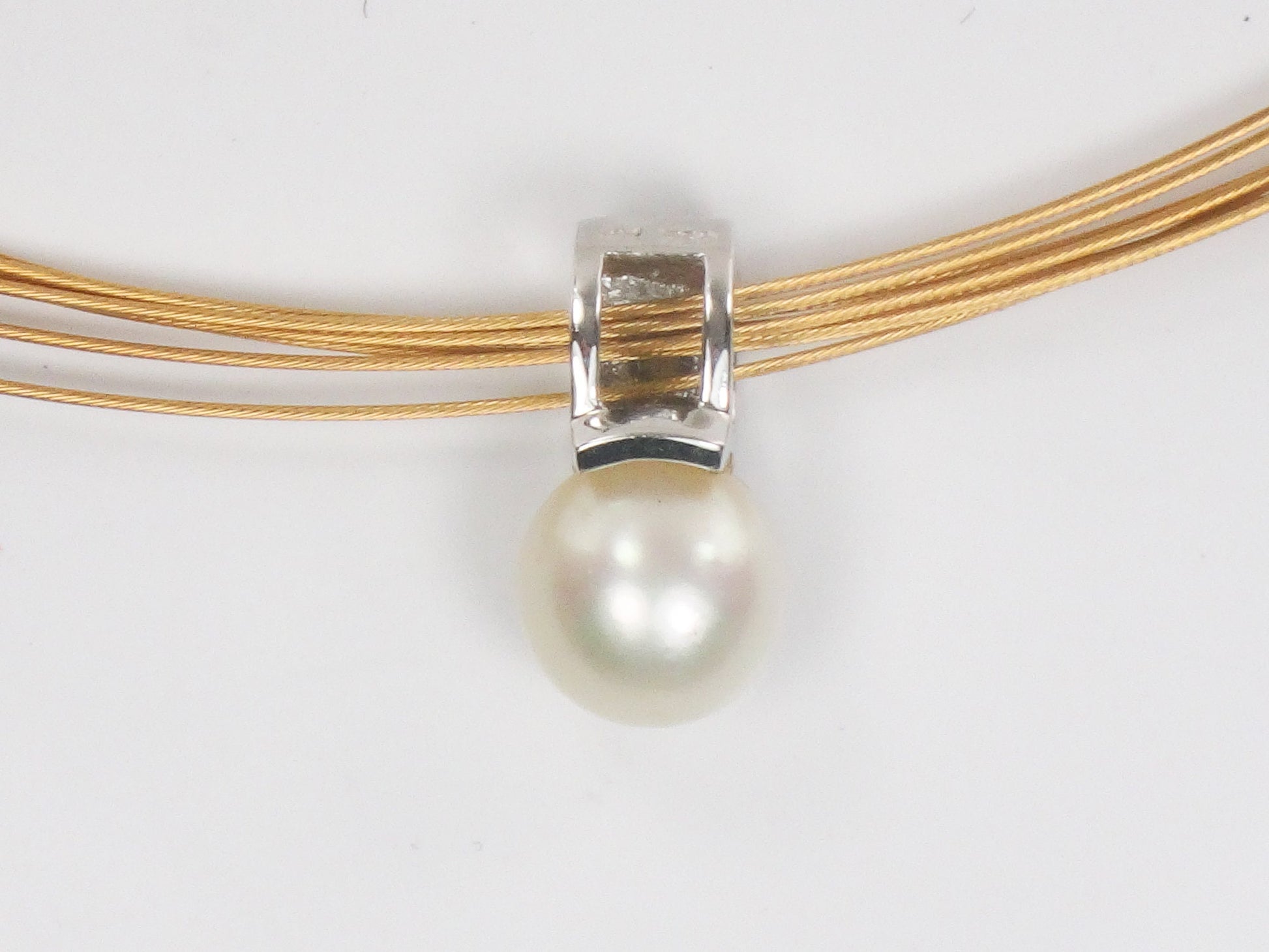 Vintage 18k Gold Pearl Diamond Pendant Necklace: 9.5mm Saltwater Pearl Bridal Jewelry