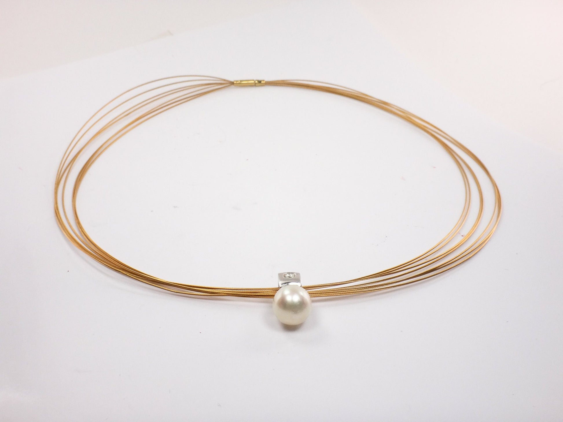 Vintage 18k Gold Pearl Diamond Pendant Necklace: 9.5mm Saltwater Pearl Bridal Jewelry
