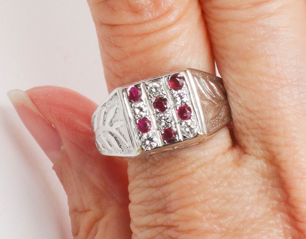 Vintage 14k White Gold Diamond & Ruby Men's Ring - Size 12.25