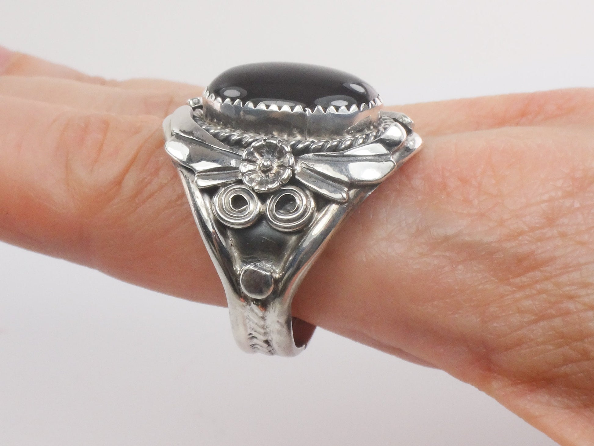 Vintage Large Sterling Silver Onyx Ring, Men's Unisex Southwestern Style Ring, Size 12.75