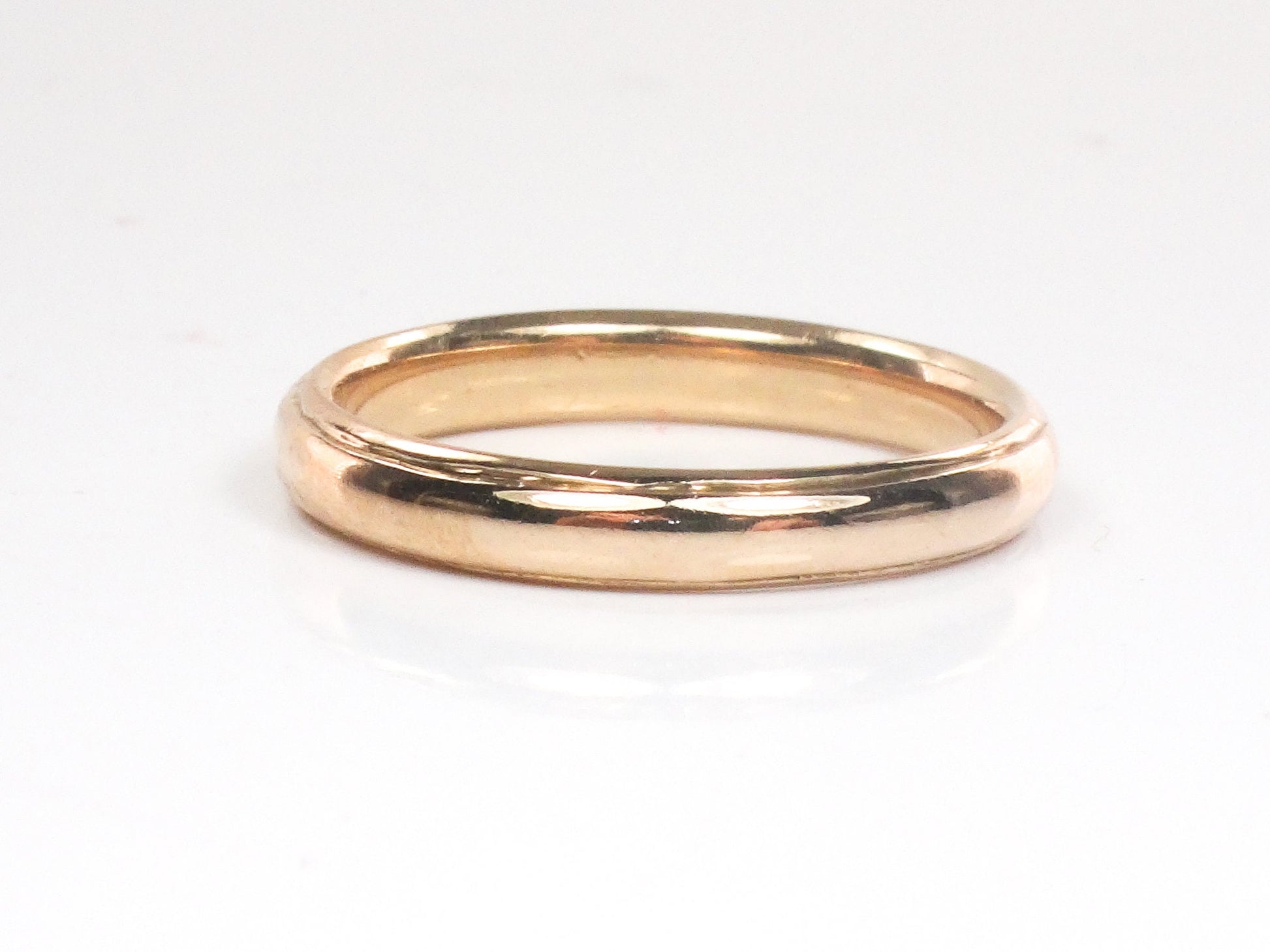 Vintage Thin 14k Yellow Solid Gold Wedding Band 3.3 MM Stacking Ring Size 8