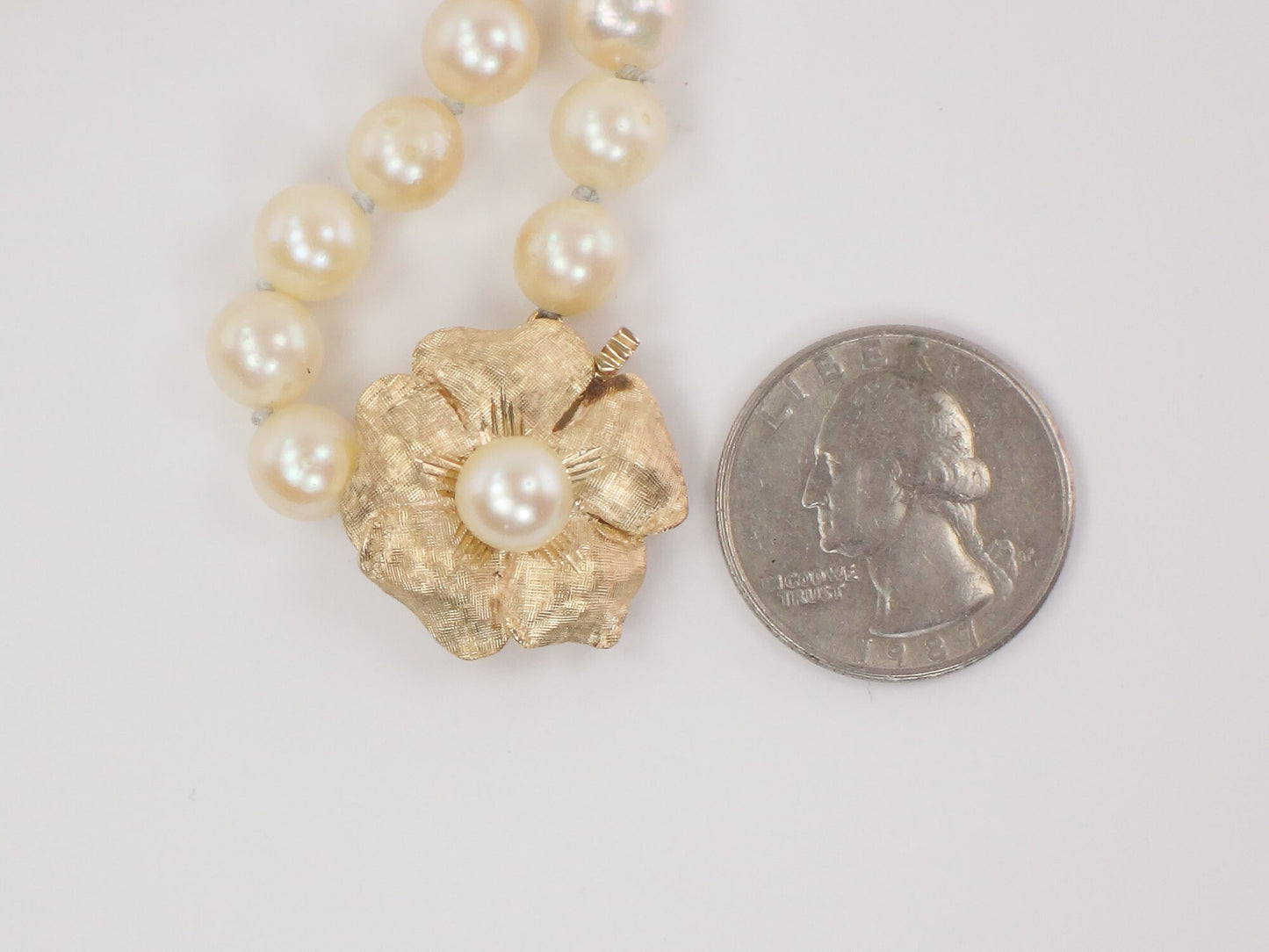 Vintage 14k Gold Cultured Pearl Strand 7.8 - 8.5 mm Pearl Choker with Floral Clasp Bridal Necklace 16 3/8"