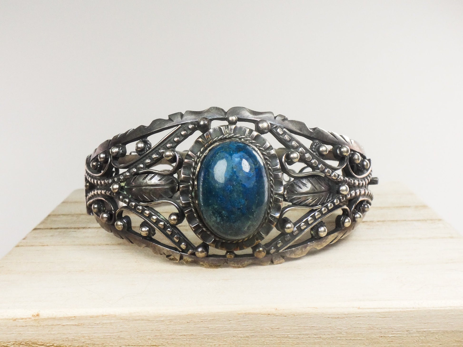 Vintage Silver Floral Bracelet 800 Silver Blue Sodalite Stone Hinged Bracelet with Scroll and Bead Design