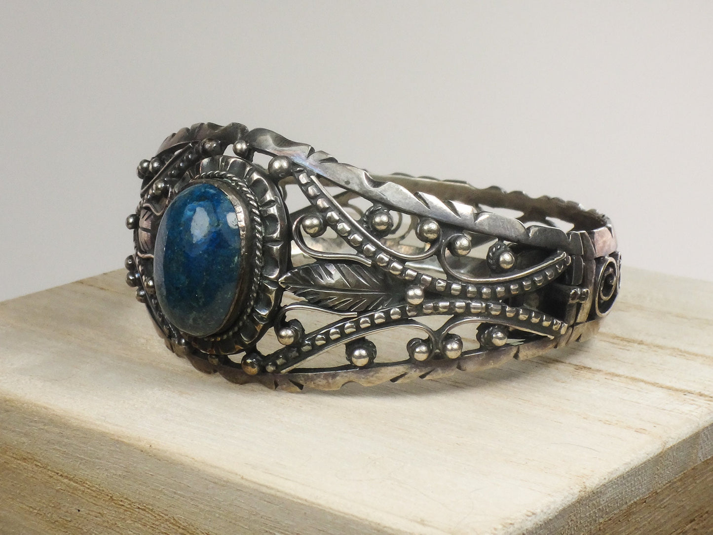 Vintage Silver Floral Bracelet 800 Silver Blue Sodalite Stone Hinged Bracelet with Scroll and Bead Design