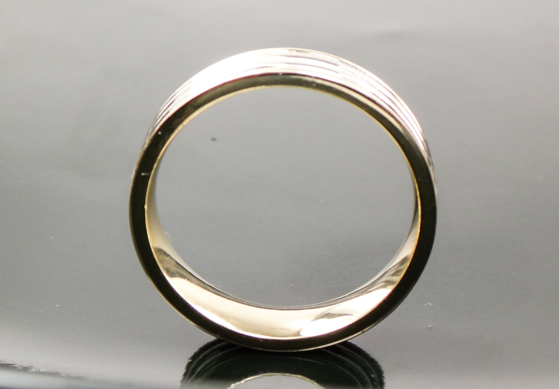 Vintage 14k Two Tone Gold Ribbed Wedding Band, Unisex or Men's Wedding Ring, Size 9.75