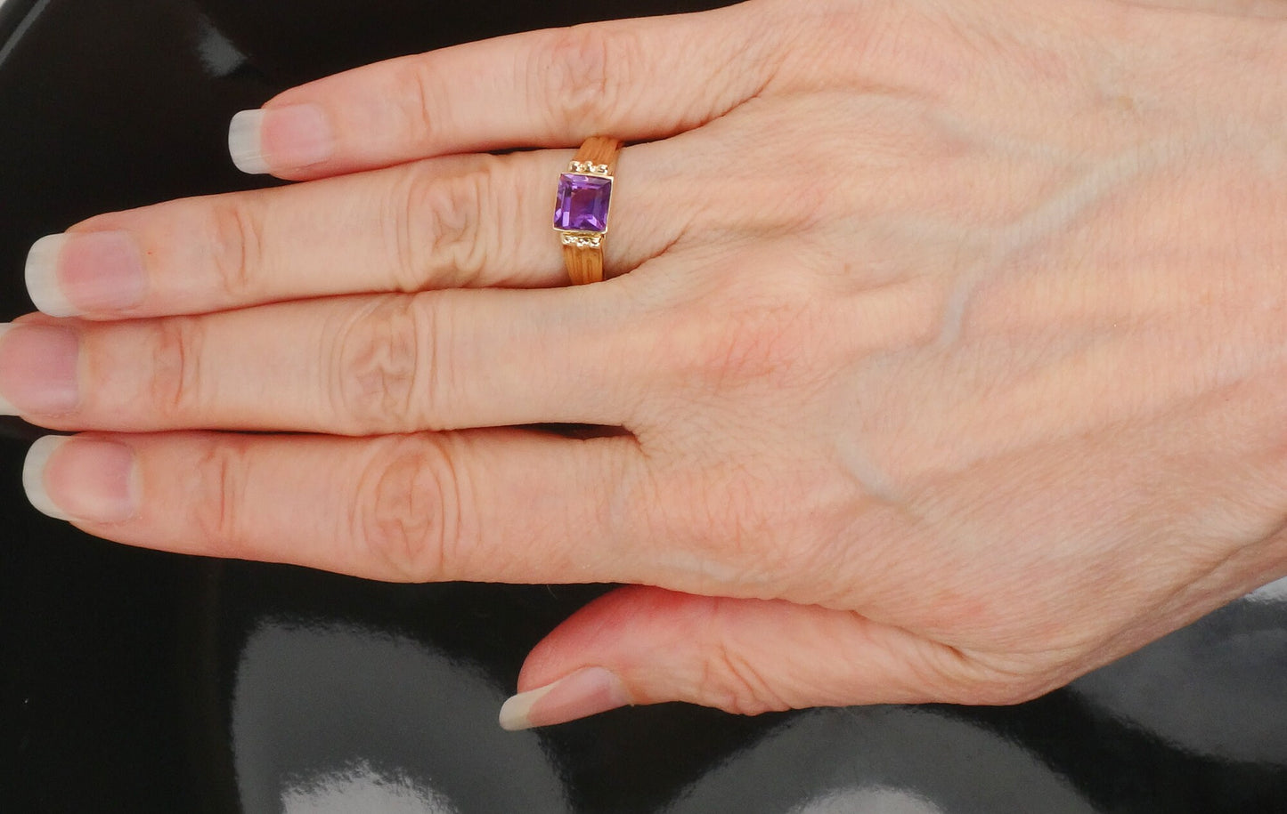 Vintage 18k Yellow Gold Natural Amethyst Ring Purple February Birthstone Ring Size 5