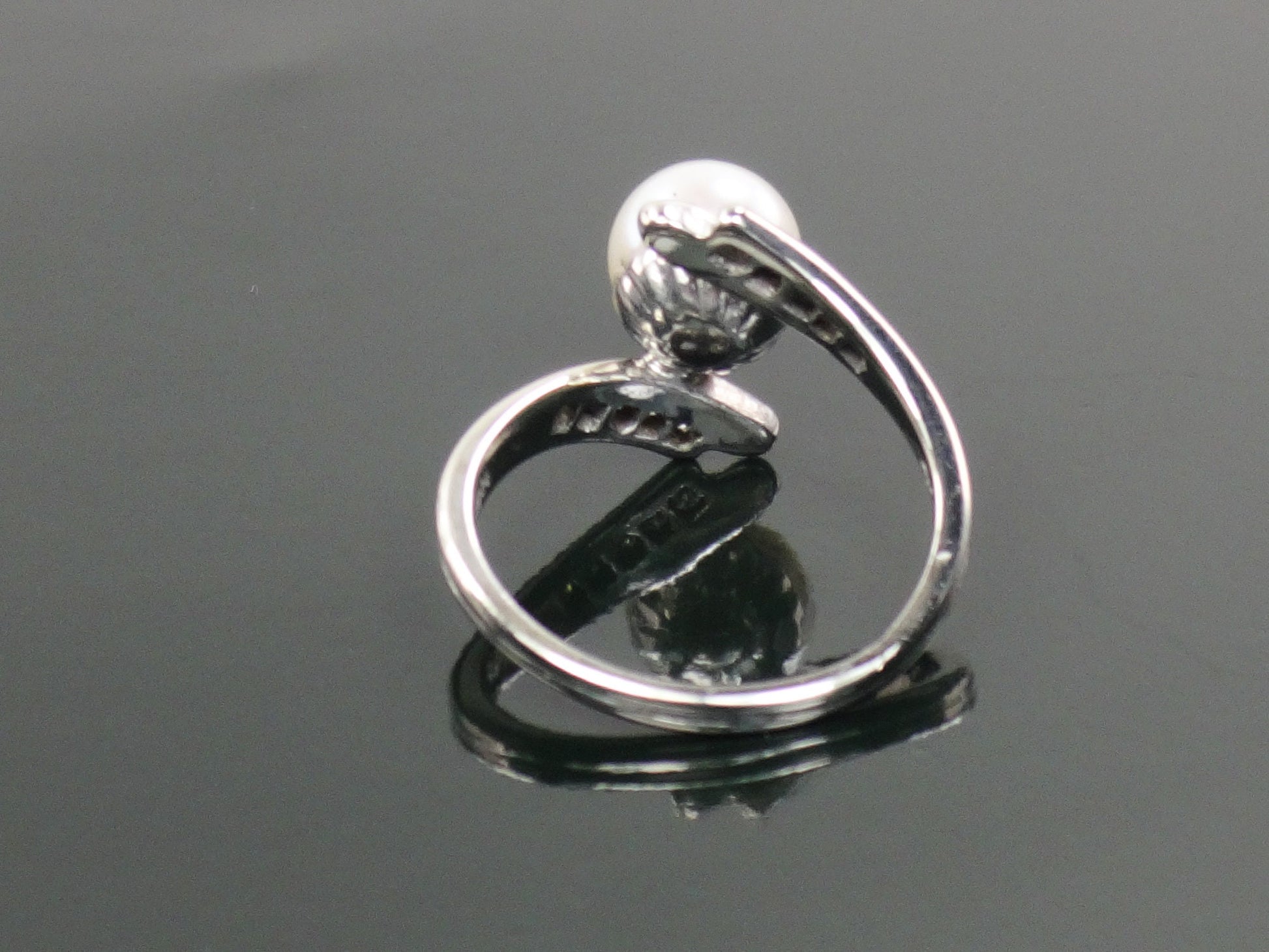 Vintage F & F Felger 14k White Gold Cultured Pearl and Diamond Ring Bridal Ring Size 5.25