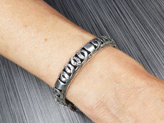 Vintage Sterling Silver Bangle Bracelet with Fancy Shadow Box Design Made in Taxco Mexico 7"