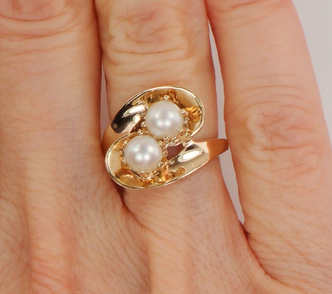 Vintage 14k Yellow Gold Pearl Toi et Moi Ring - Baden and Foss, Size 4.25