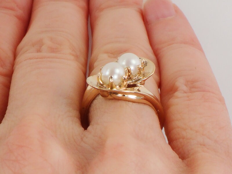 Vintage 14k Yellow Gold Pearl Toi et Moi Ring - Baden and Foss, Size 4.25