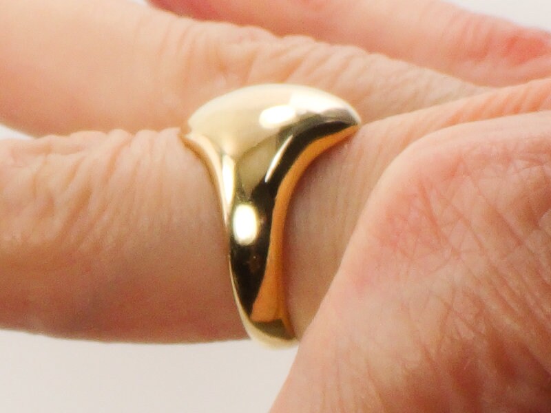Vintage Solid 14k Yellow Gold Polished Dome Ring Size 6
