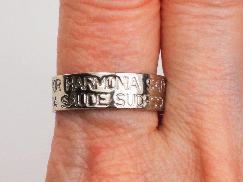 Vintage 14k White Gold Portugese Wedding Band Engraved "Paz Amour Harmonia Saude Sucesso" 6 mm Size 8.25