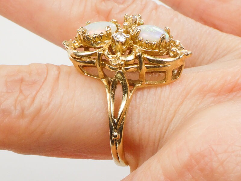 Vintage 14k Yellow Gold Two Natural Opals and Diamond Ring October Birthstone Size 7.25