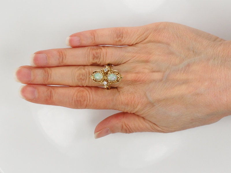 Vintage 14k Yellow Gold Two Natural Opals and Diamond Ring October Birthstone Size 7.25