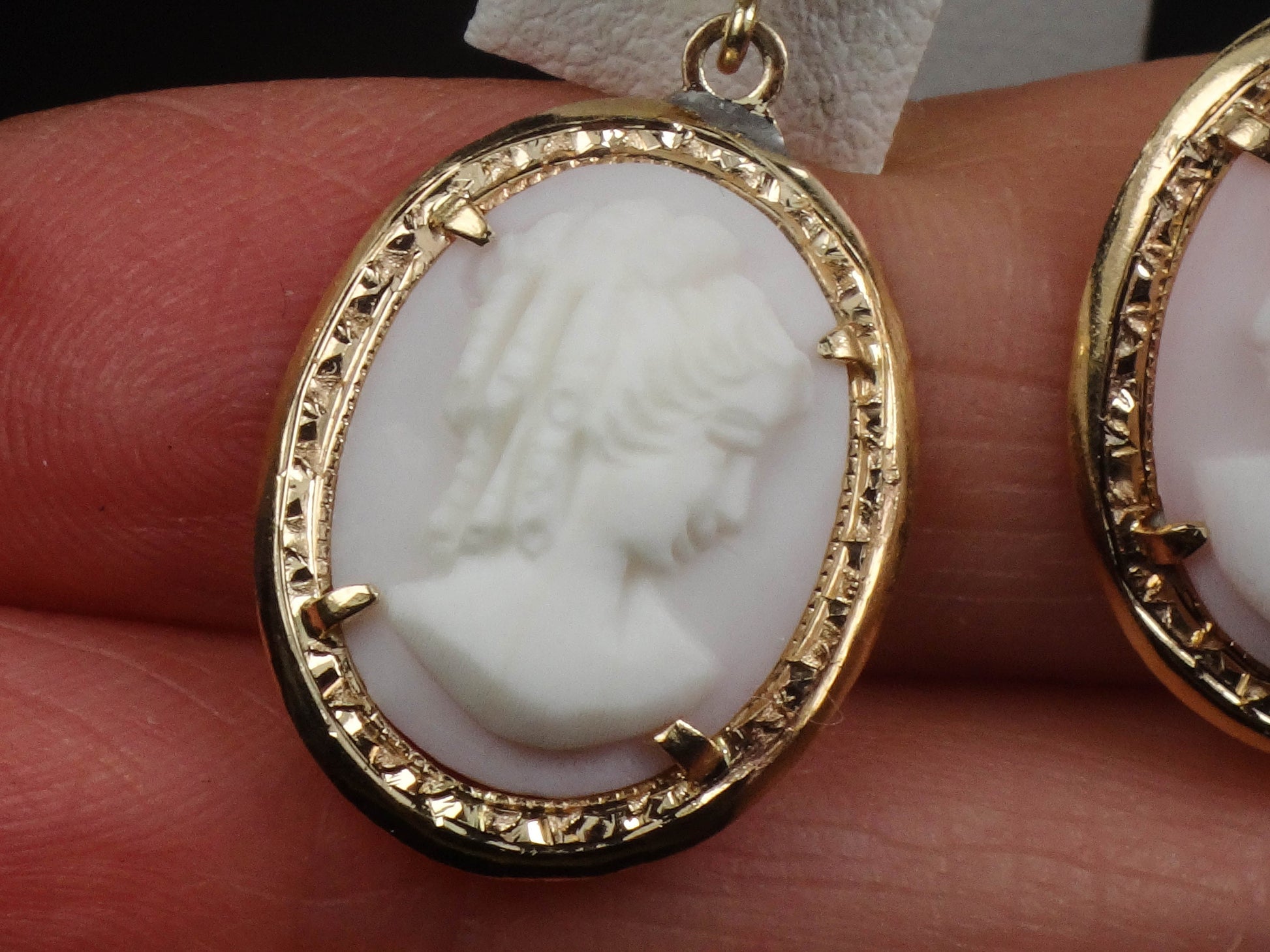Vintage 14k Yellow Gold Shell Cameo Dangle Earrings with Post Backs