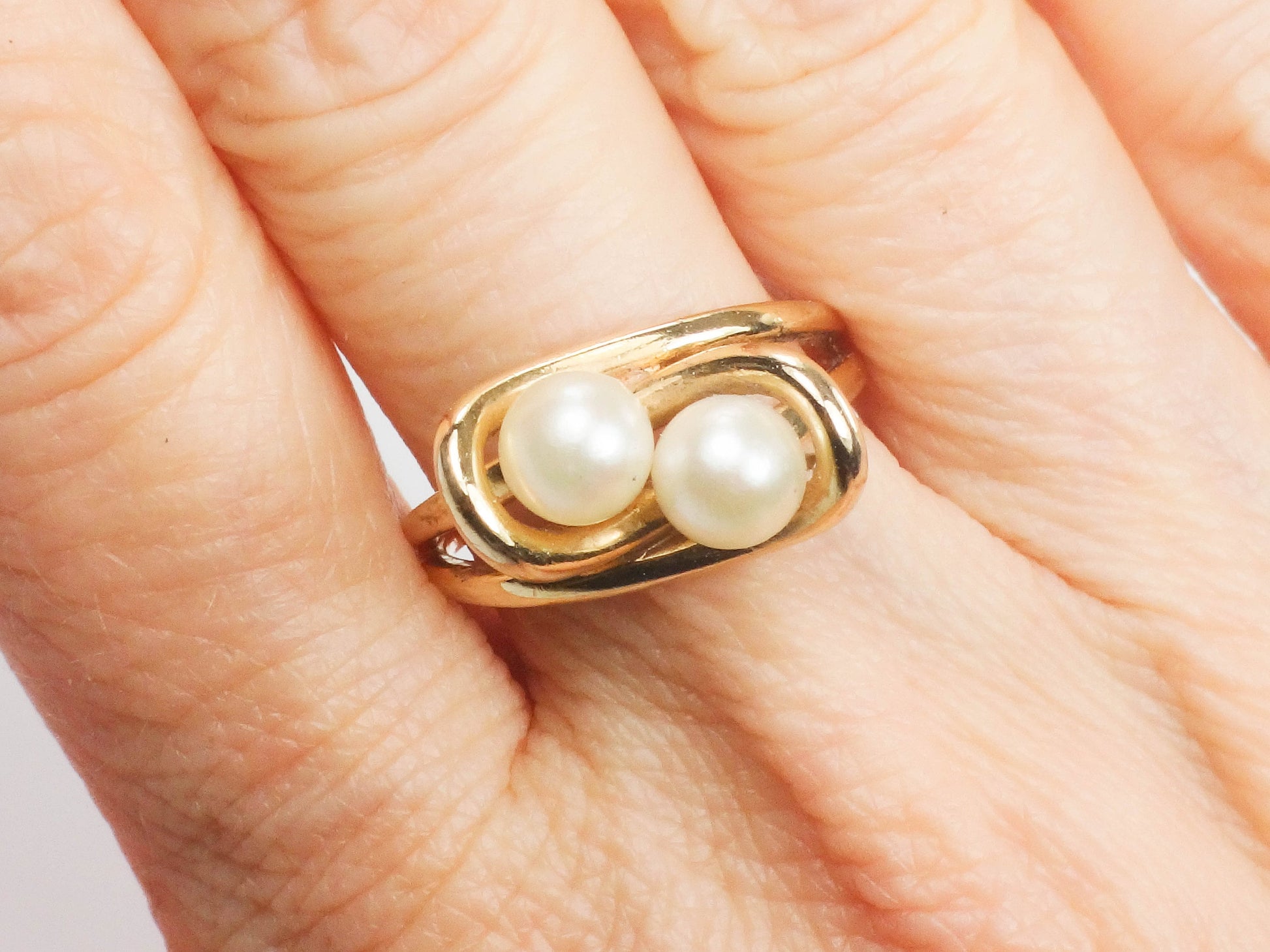 Vintage 14k Yellow Gold Pearl Ring: Moi et Toi Style, Size 6.75