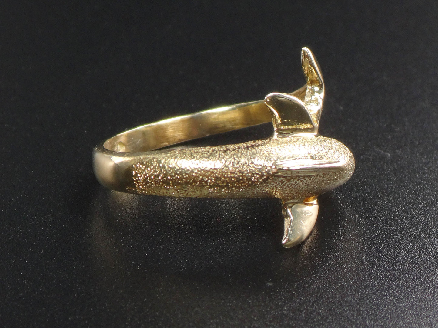 Vintage 14k Yellow Gold Dolphin Ring: Emerald Eyes, Nautical Jewelry, Size 8.5