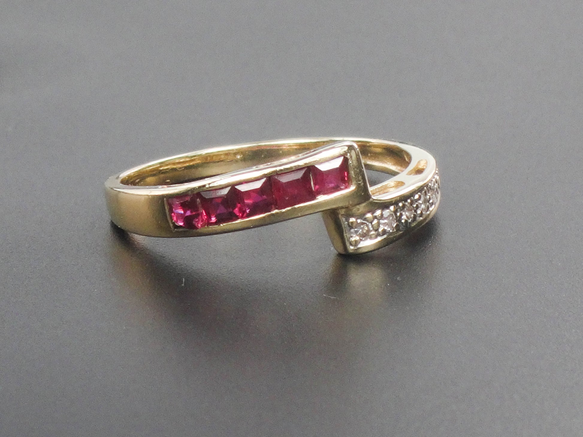 Vintage 14k Yellow Gold Ruby and Diamond Ring Crossover Style Ring Size 7.75