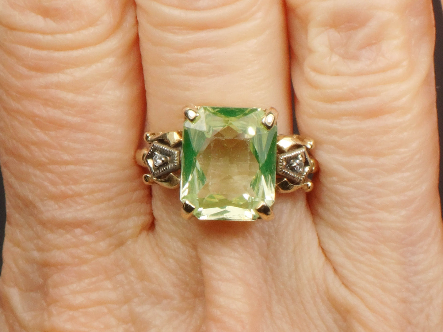 Vintage 14k Gold Green Spinel and Diamond Ring, Green Rectangle Cut August Birthstone Ring, Size 6