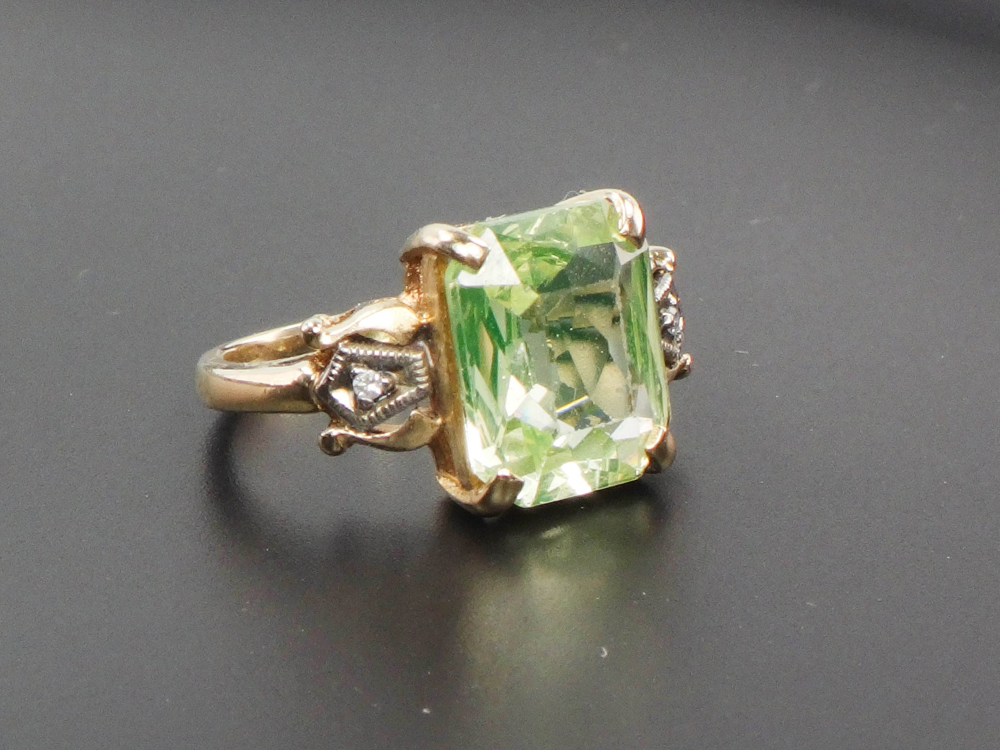 Vintage 14k Gold Green Spinel and Diamond Ring, Green Rectangle Cut August Birthstone Ring, Size 6