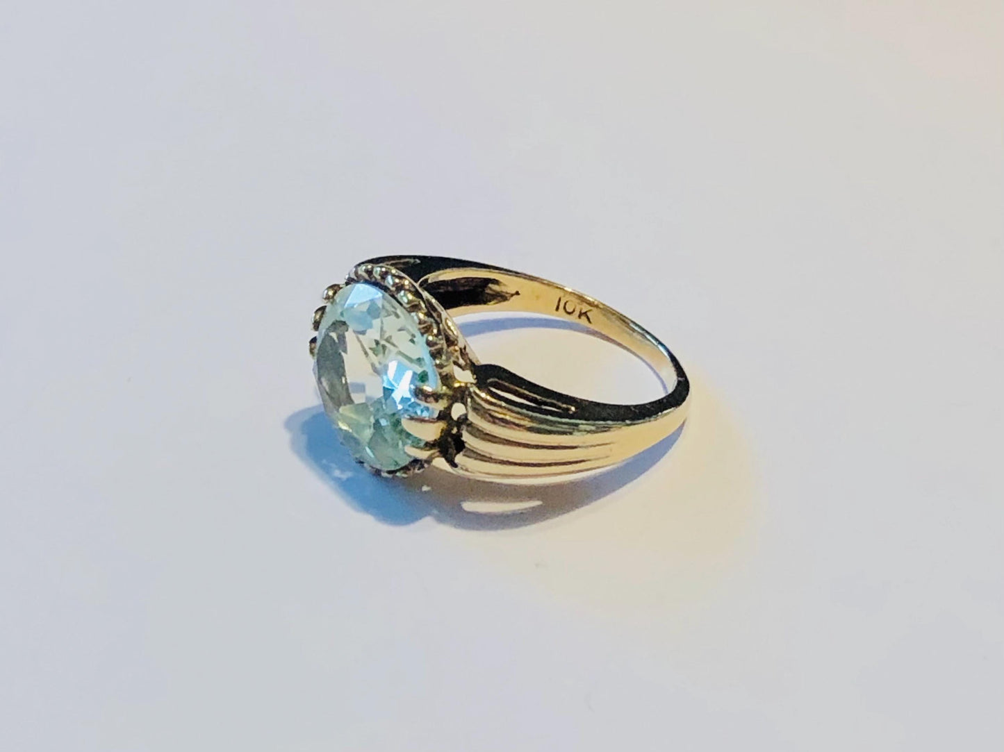 Vintage 10k Yellow Gold Sideways Green Spinel Ring August Birthstone Color Ring Size 5