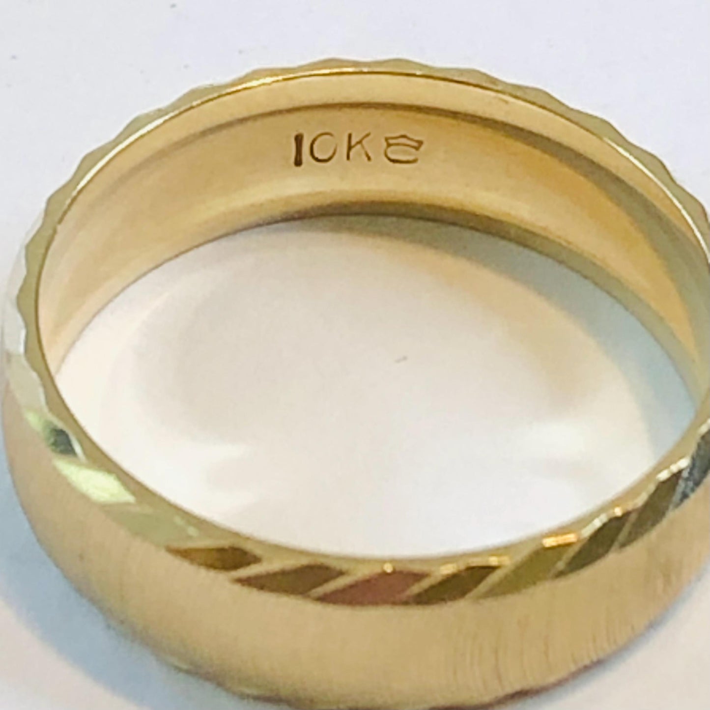 Vintage 10k Yellow Gold Wedding Band 6 mm Solid Gold Wedding Ring - Men's Wedding Band - Size 10