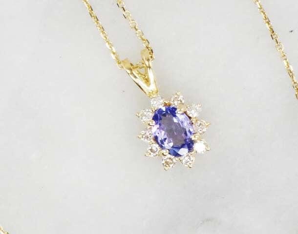 Vintage 14k Tanzanite Diamond Halo Pendant Necklace - 18"