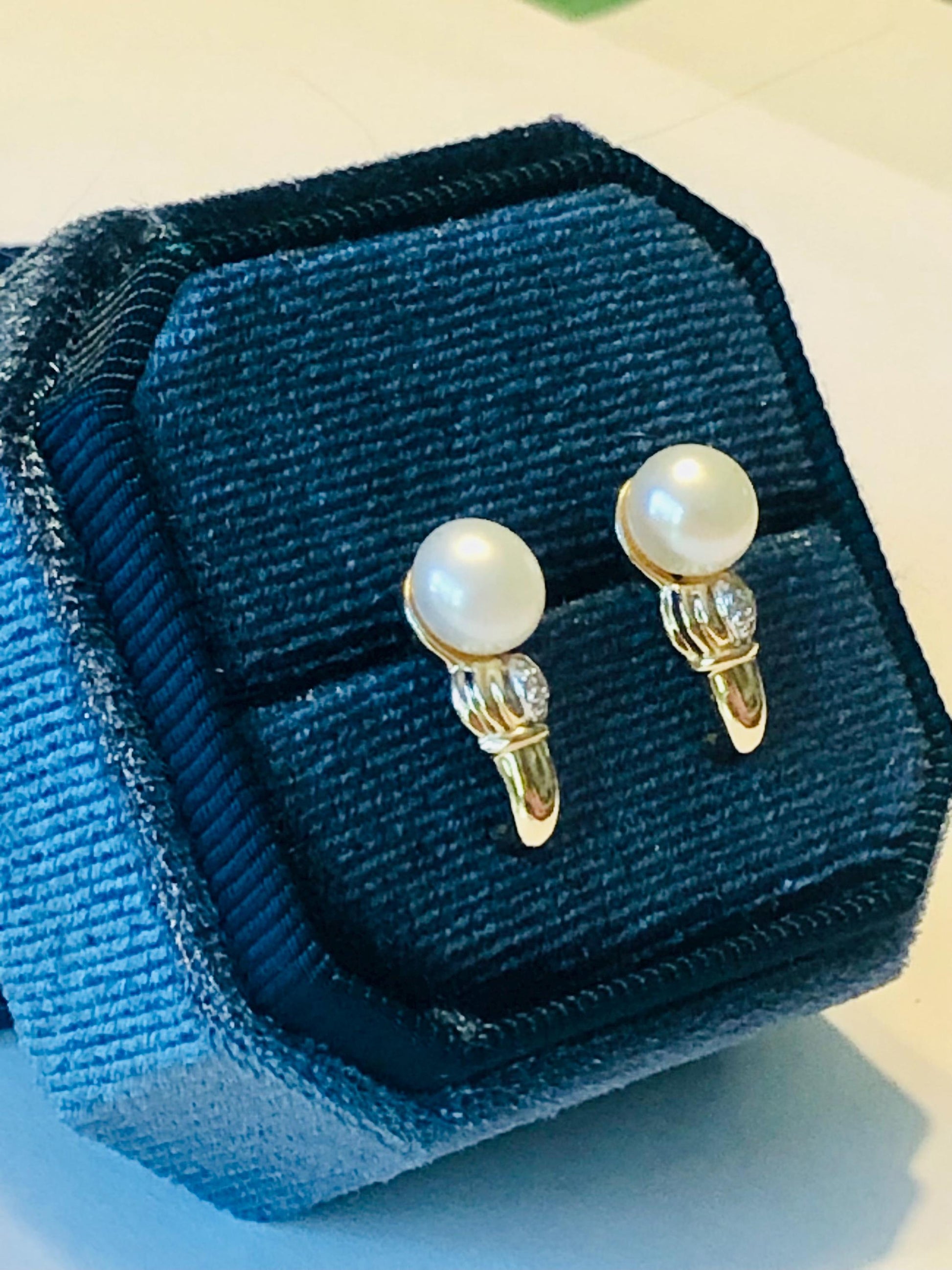 Vintage 10k Yellow Gold Pearl Diamond Stud Earrings: Bridal Button Pearl