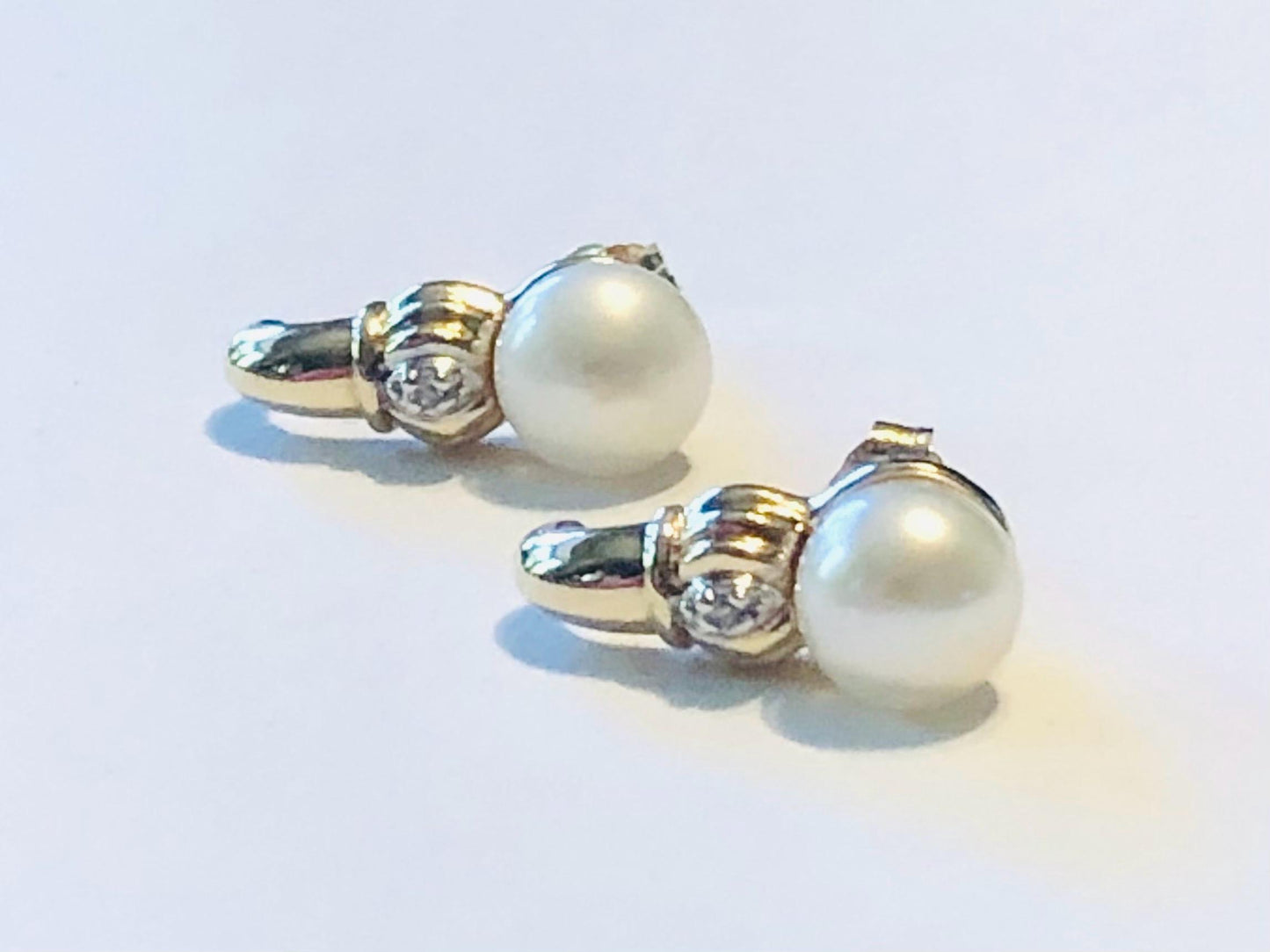 Vintage 10k Yellow Gold Pearl Diamond Stud Earrings: Bridal Button Pearl