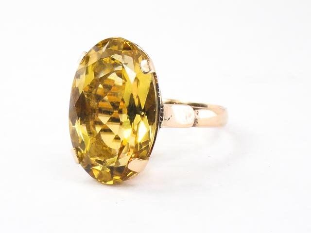 Vintage 18k Gold Citrine Ring: Oval November Birthstone, Size 5 3/4