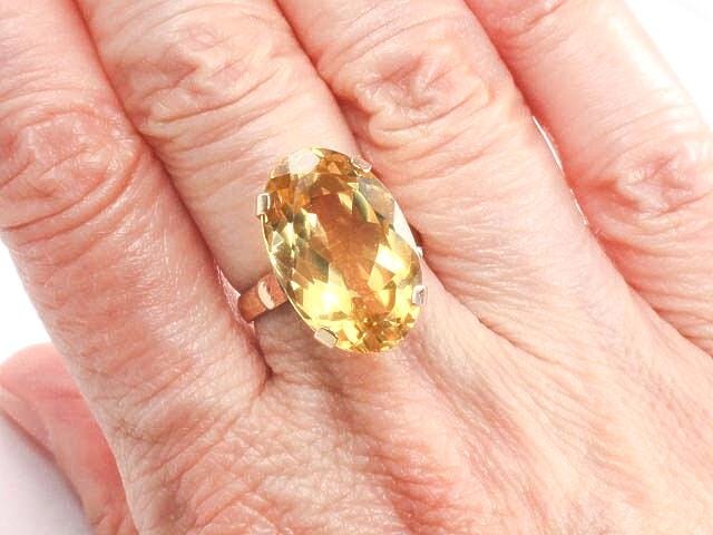 Vintage 18k Gold Citrine Ring: Oval November Birthstone, Size 5 3/4