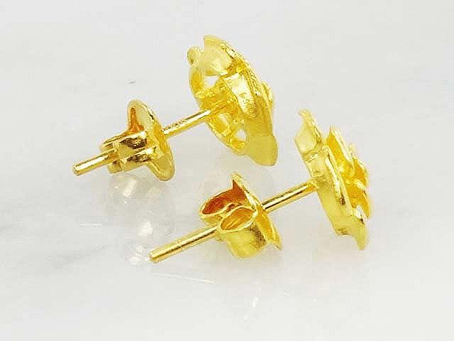 Vintage Yellow Gold Flower Stud Earrings, 21.6k 900 Gold Rose Stud Earrings