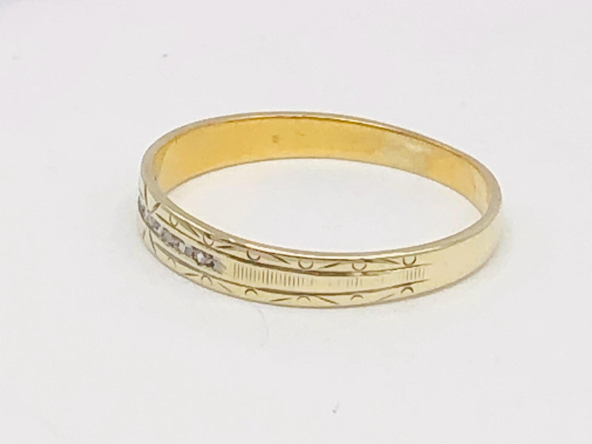 Diamond Wedding Band - Vintage Solid 10k Yellow Gold - Stacking Ring - Size 8.75 - Fine Jewelry