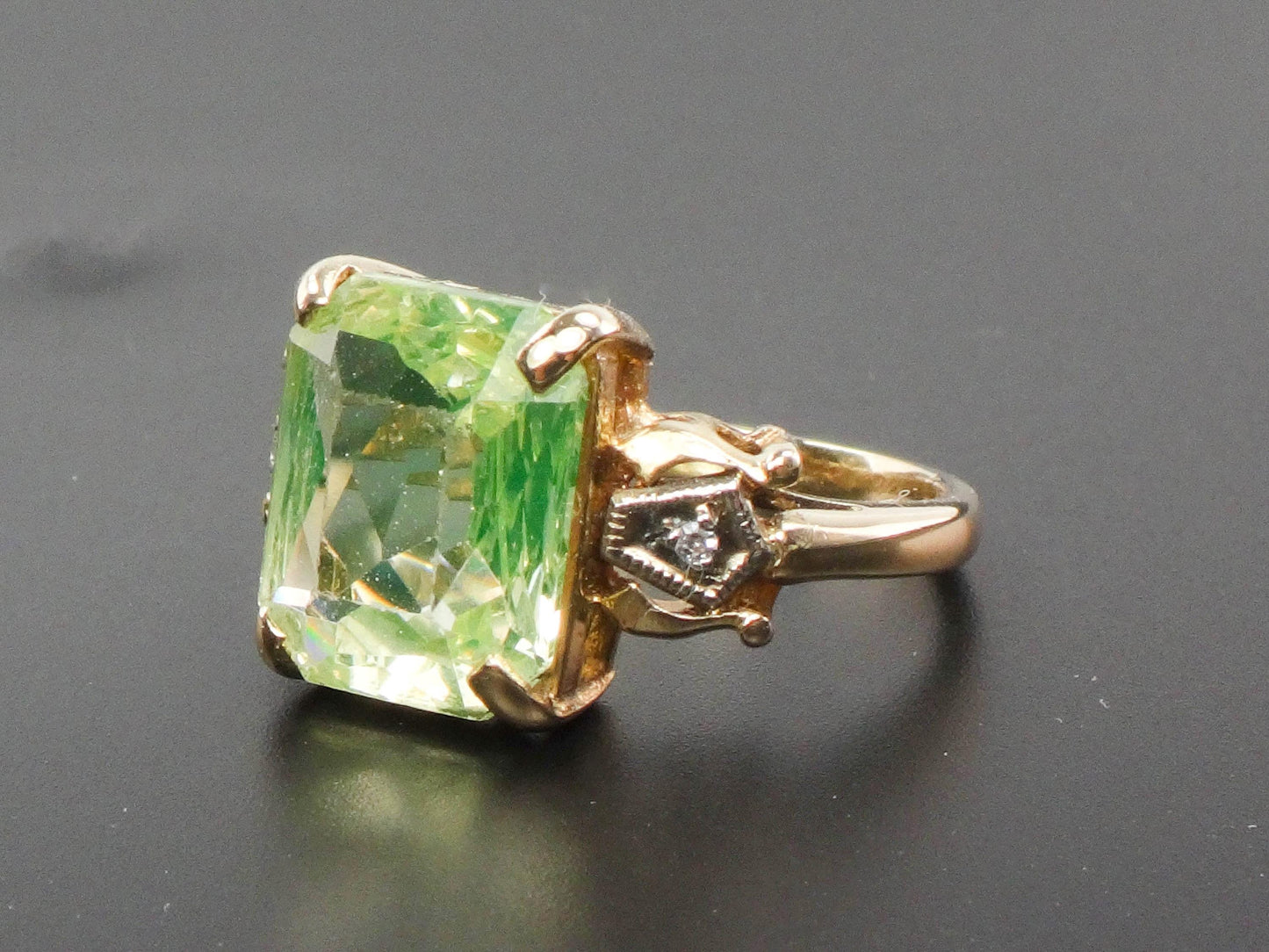 Vintage 14k Gold Green Spinel and Diamond Ring, Green Rectangle Cut August Birthstone Ring, Size 6
