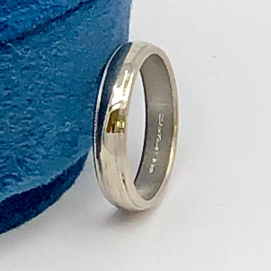 Vintage 14k White Gold ArtCarved Wood Beaded Ribbed Edge Wedding Band, Solid Gold 3.75 MM Stacking Ring, Size 5