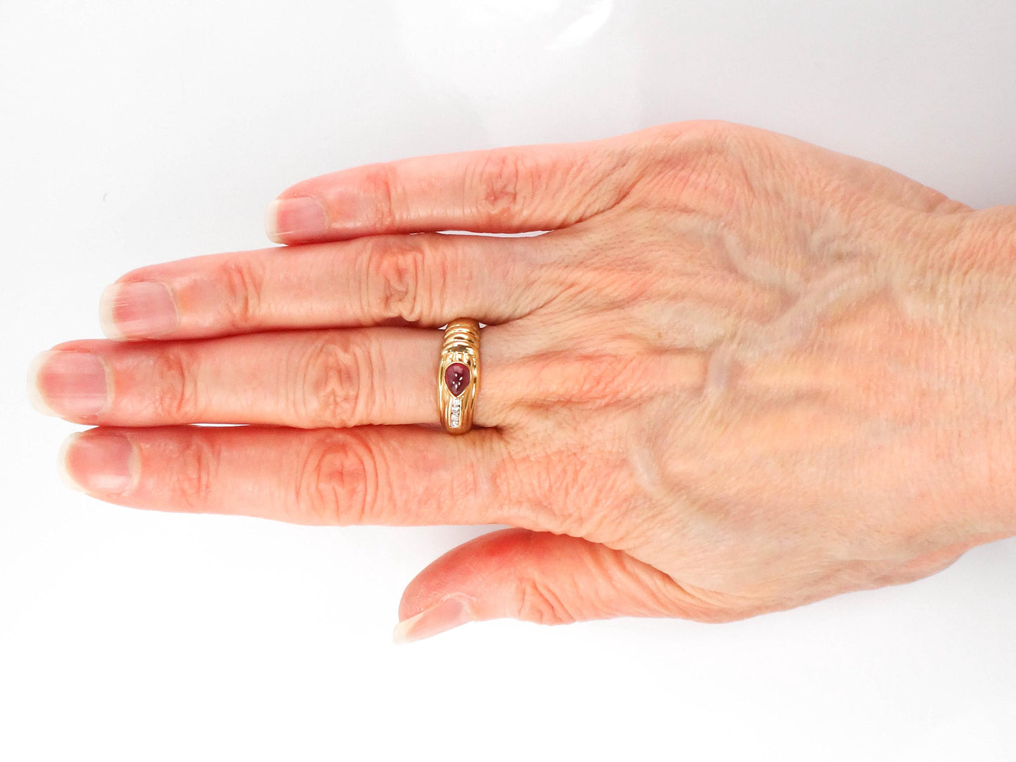 Vintage 18k Yellow Gold Ruby Diamond Ring - July Birthstone, Size 6