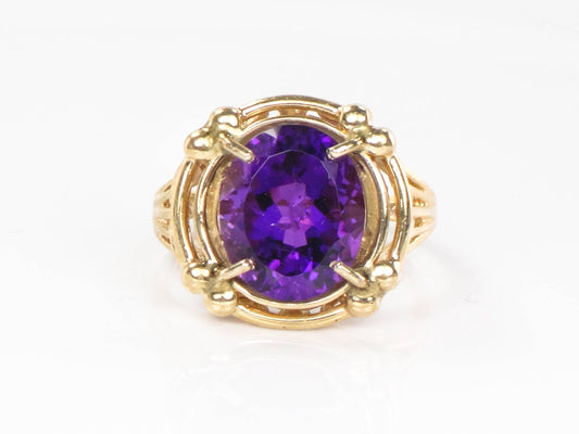 Vintage 14k Yellow Gold Oval Natural Purple Amethyst Ring