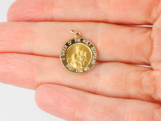 Vintage Small 14k Gold Queen of the Holy Scapular Pray for Us Medal with Sacred Heart of Jesus on the Back, Catholic Religious Pendant