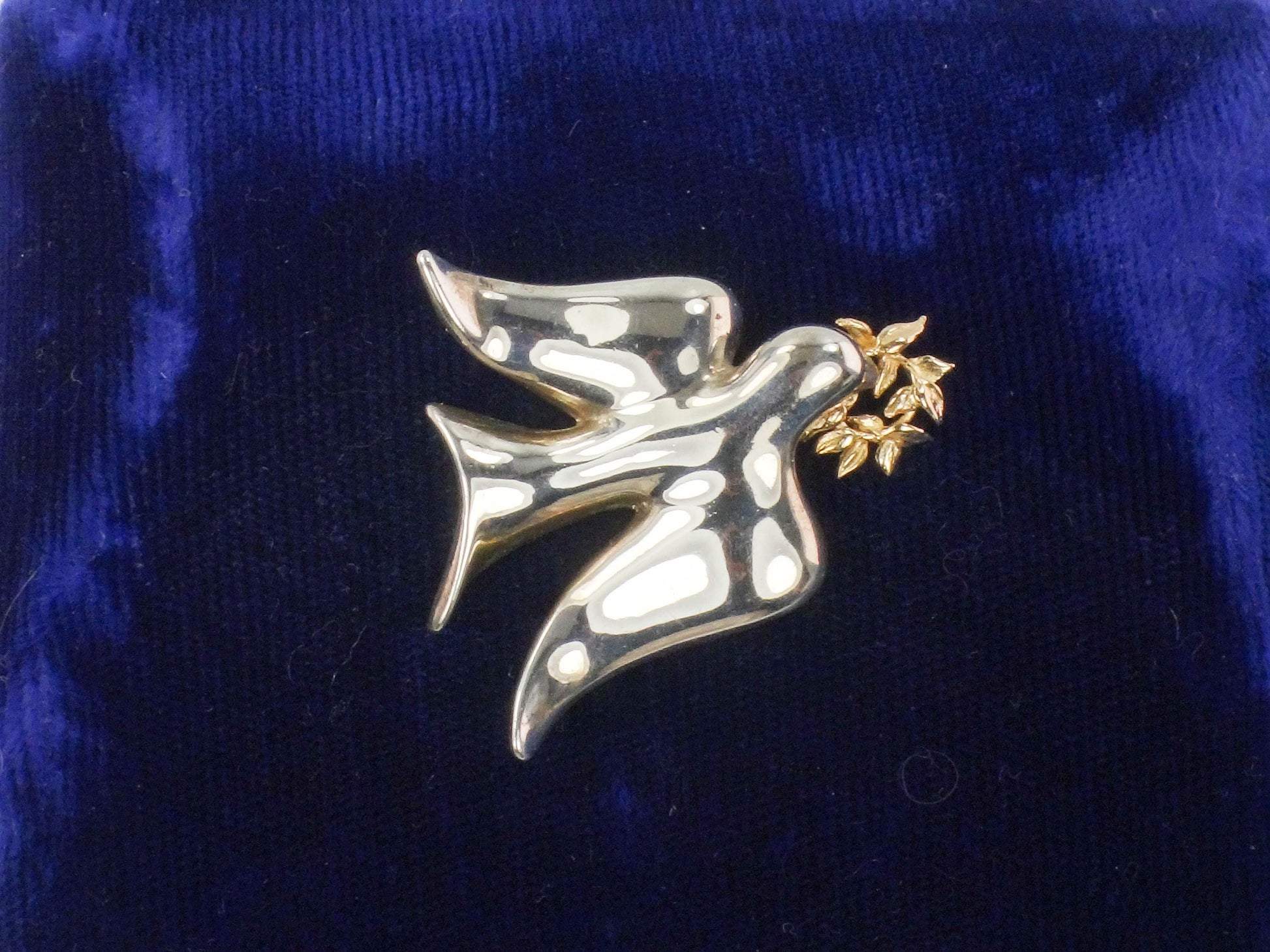 Vintage Sterling Silver and 14k Gold Peace Dove Pin BA Ballou Mixed Metal Bird Pin