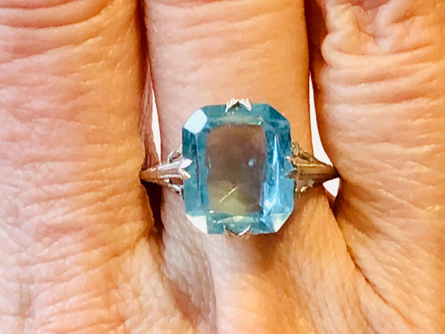 Vintage Art Deco Antique 14k White Gold Filigree Blue Glass Ring Size 8.25
