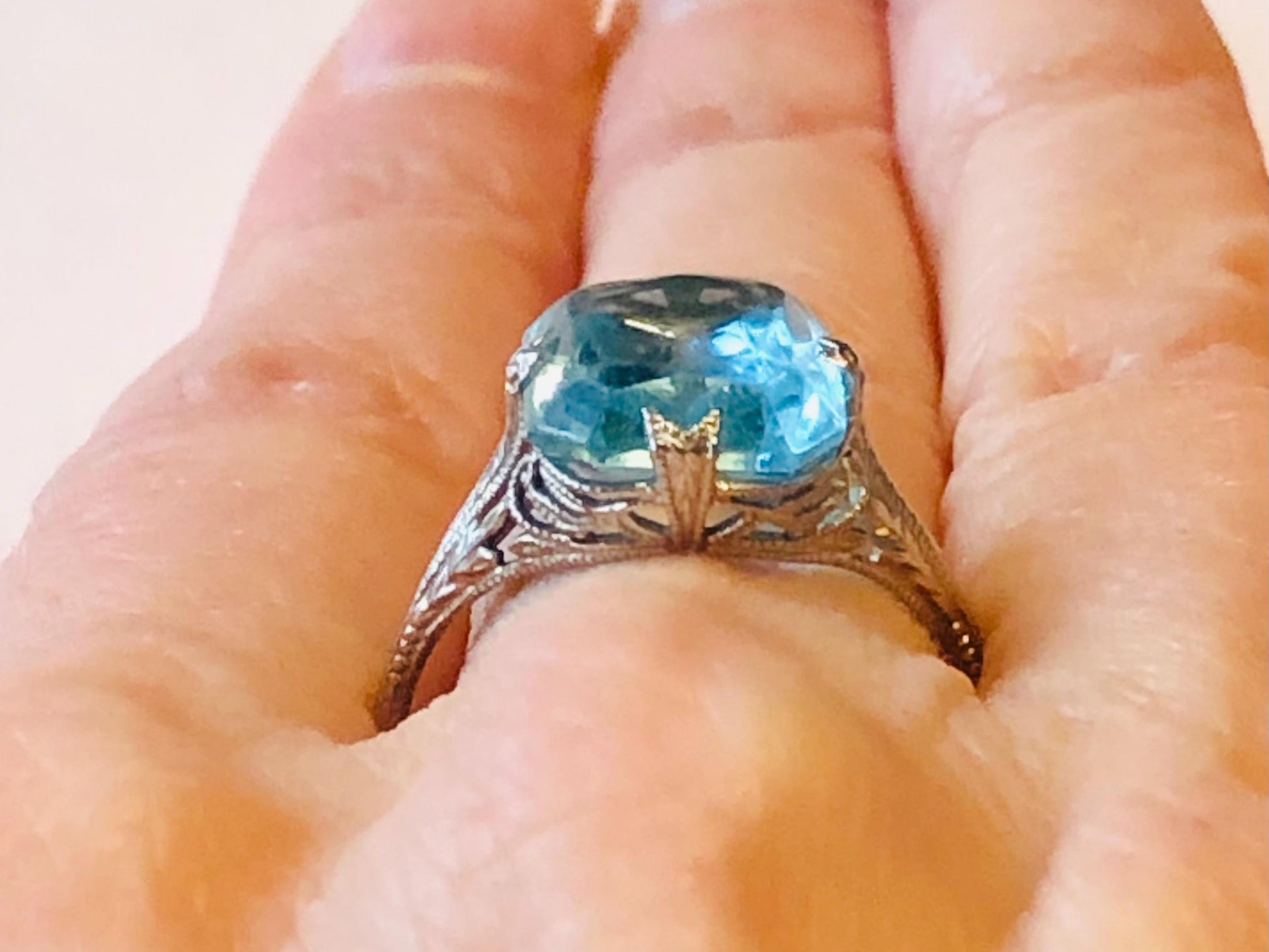 Vintage Art Deco Antique 14k White Gold Filigree Blue Glass Ring Size 8.25