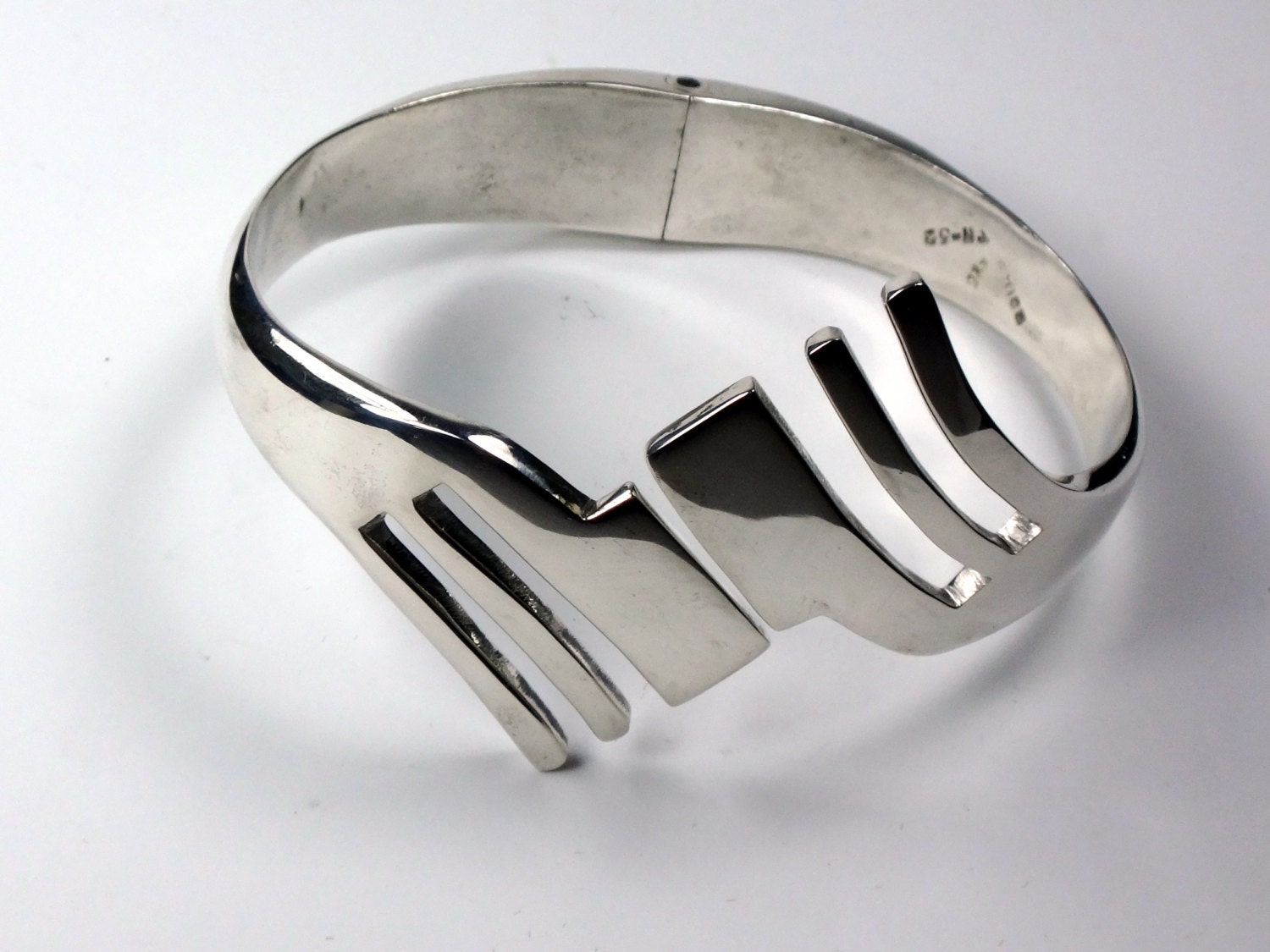 Vintage Large Sterling Silver Modernist Hinged Bangle Bracelet Heavy Taxco Mexico Silver
