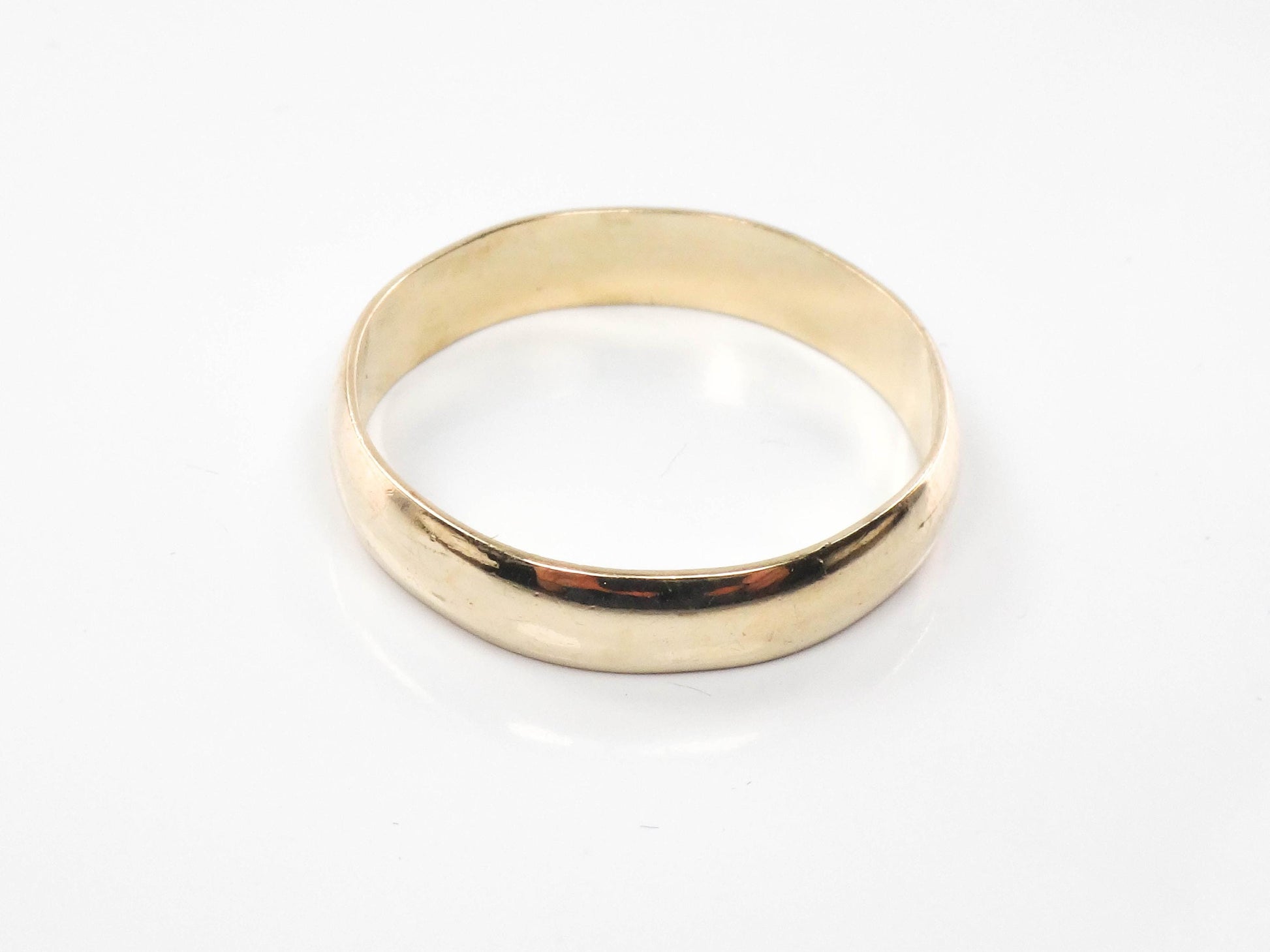 Vintage 14k Solid Yellow Gold 4 mm Wedding Band Size 9.25