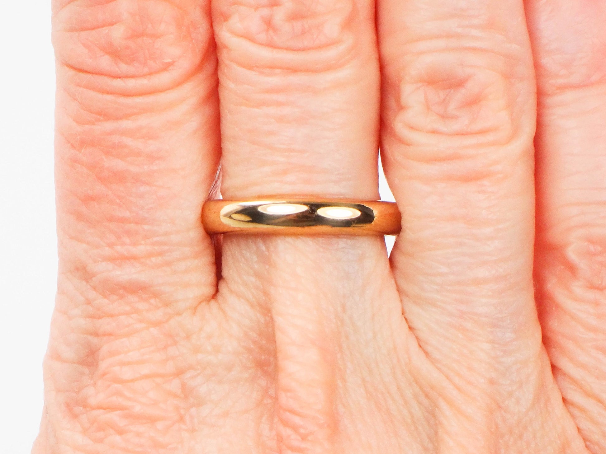 Vintage Solid 18k Yellow Gold Wedding Band, Antique Wedding Band, Plain Rounded Gold Band 3.5 mm Size 6