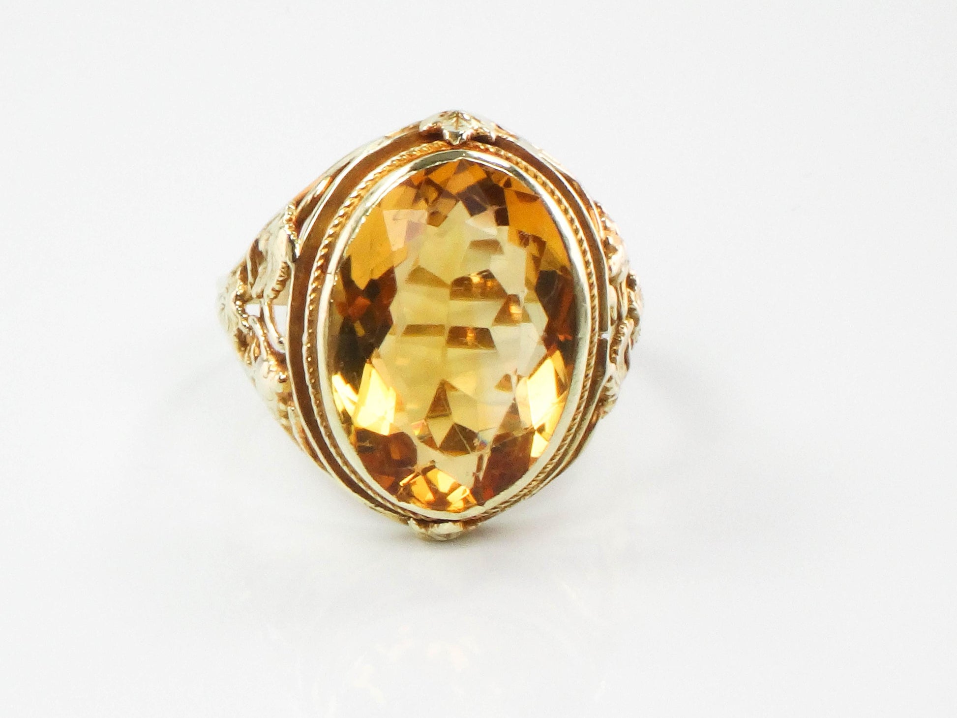 Vintage Art Deco 14k Gold Citrine Ring: Grapes & Leaves, Size 8.75, 1930s