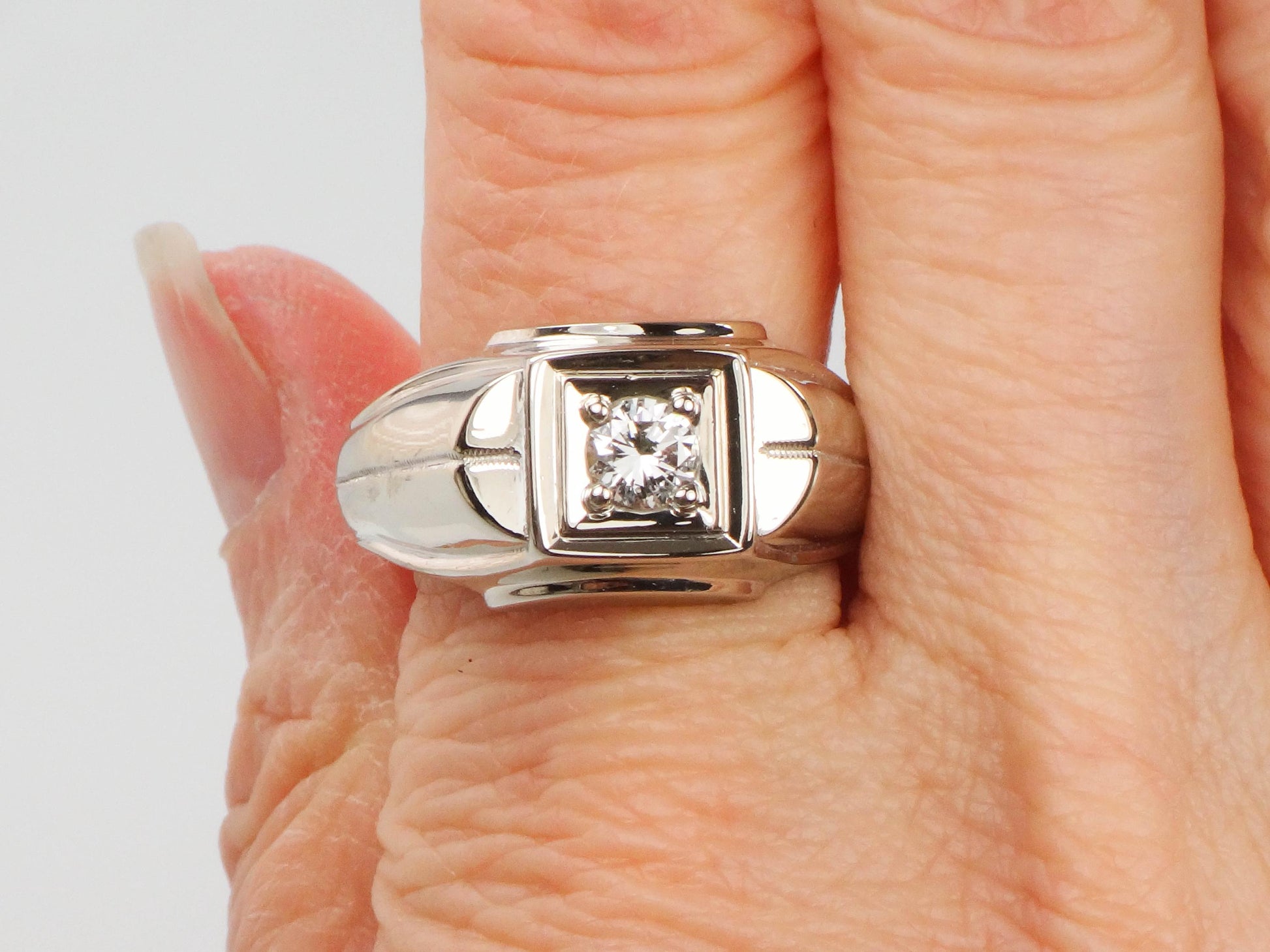14k White Gold Men's Diamond Ring - Art Carved Wood Natural Gem Solitaire Engagement Jewelry - Circa 1960's- Size 9.75