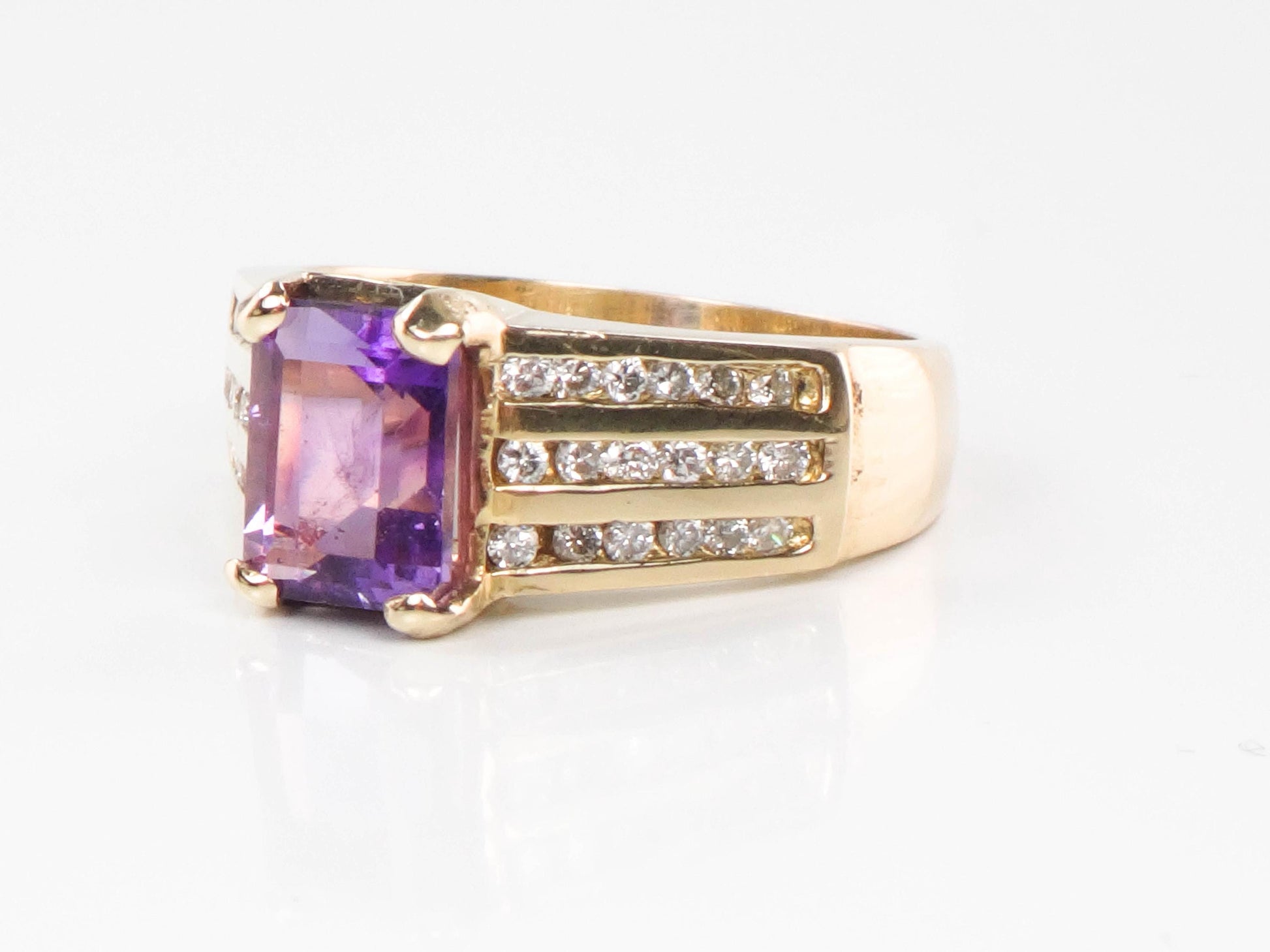Vintage 14k Gold Natural Amethyst Ring with Diamonds - Purple February Birthstone Ring - Size 6 1/4