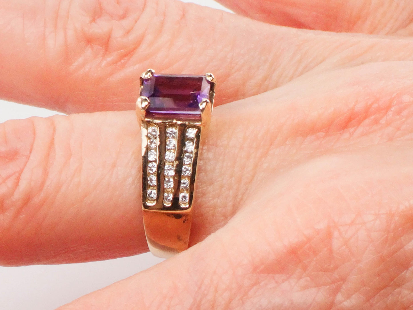 Vintage 14k Gold Natural Amethyst Ring with Diamonds - Purple February Birthstone Ring - Size 6 1/4